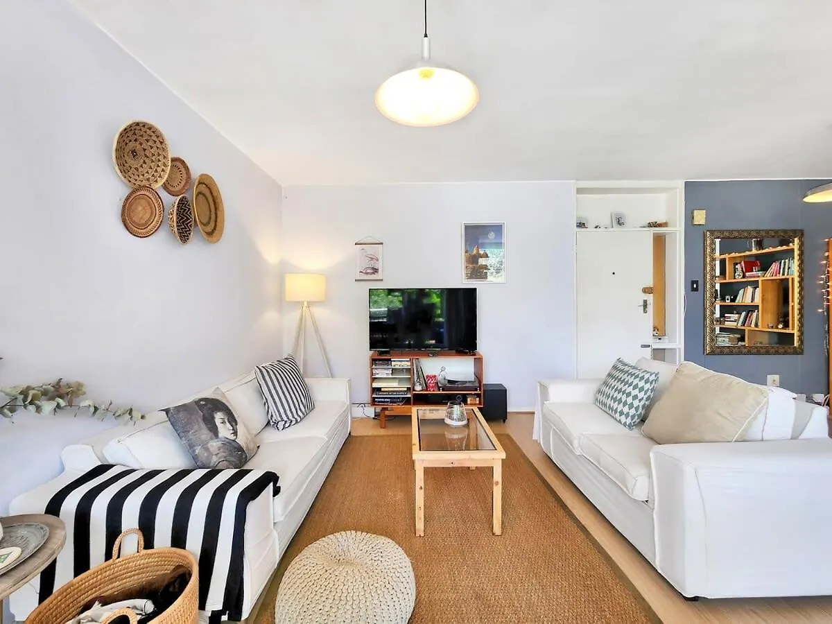 Arty, Bright,Central Spot For Couples-Wifi,Parking Cape Town South Africa