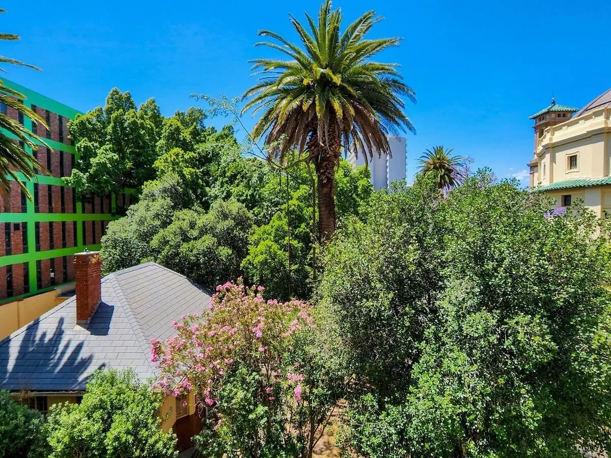 Arty, Bright,Central Spot For Couples-Wifi,Parking Cape Town 0*,  South Africa